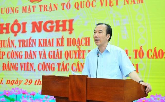 Giám sát việc kê khai, công khai tài sản của cán bộ 