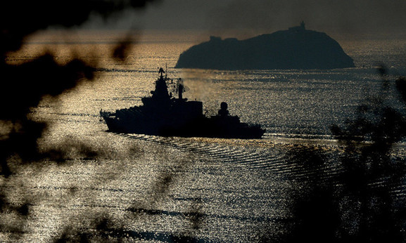 Hơn 60 tàu ngầm, tàu chiến Nga đón năm mới trên biển