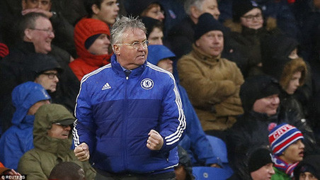 HLV Hiddink lạc quan về tương lai của Chelsea