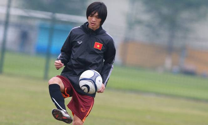 Tiền vệ Tuấn Anh