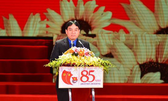 Đồng chí Nguyễn Đắc Vinh, Ủy viên BCH T.Ư Đảng, Bí thư thứ nhất T.Ư Đoàn phát biểu khai mạc buổi lễ.