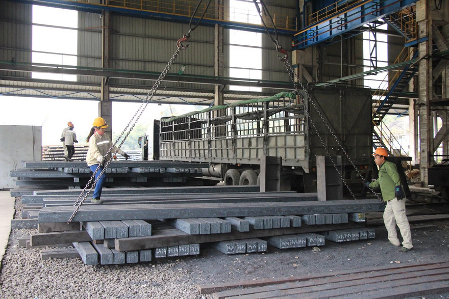 Mức thuế suất xuất khẩu phôi thép nếu được áp dụng có thể gây ảnh hưởng nhẹ đến các doanh nghiệp xuất khẩu sản phẩm này (Ảnh minh hoạ)