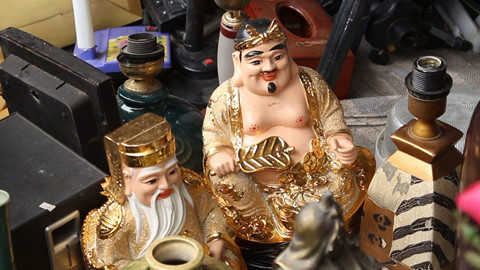 Chiêm ngưỡng chợ đồ cũ Vạn Phúc tấp nập dịp cuối năm