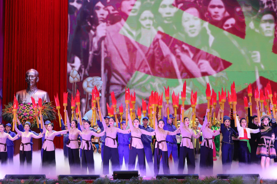 Lễ kỷ niệm 130 năm Ngày sinh Chủ tịch Hồ Chí Minh