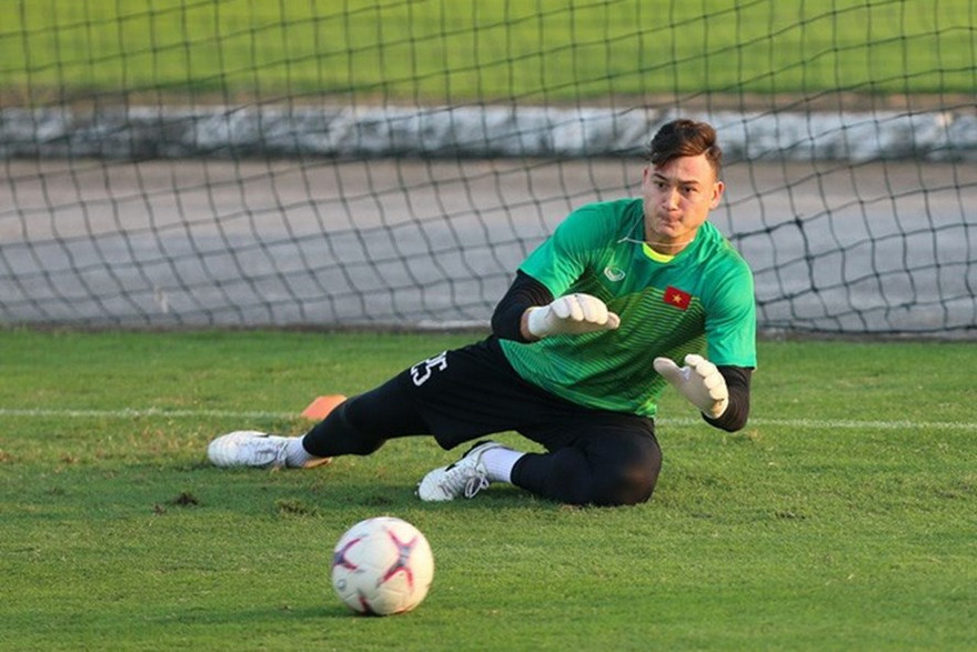 Đặng Văn Lâm có đứng sai vị trí trong bàn thua phút 90?