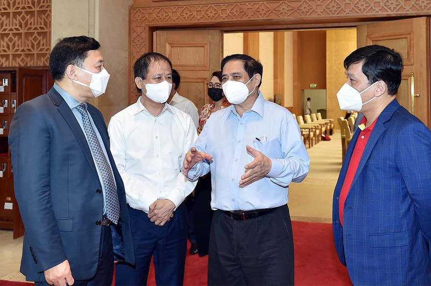 Thủ tướng gặp gỡ với cộng đồng doanh nghiệp (ảnh Nhật Minh)