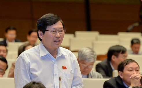 ĐBQH Tô Văn Tám (Kon Tum) đề nghị giám sát việc thu phí BOT để làm rõ xem có lợi ích nhóm hay không? Ảnh Như Ý