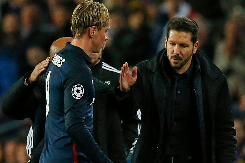  HLV Simeone không đổ lỗi cho Torres. Ảnh: Reuters.