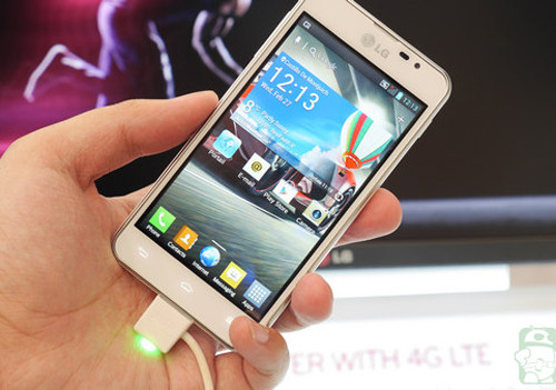 LG Optimus F5. 