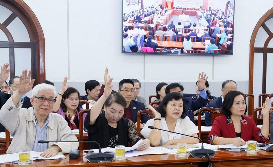 Vận động bầu cử thế nào khi dịch COVID-19 diễn biến phức tạp? 