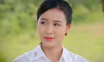 Nữ chính phim VTV vào vai Hoa hậu trang điểm kỹ bị chê, để mặt mộc lại được khen
