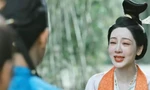 Cẩm Tú Phương Hoa: Cảnh khóc của Dương Tử bị chê “10 phim vẫn chưa thấy tiến bộ”