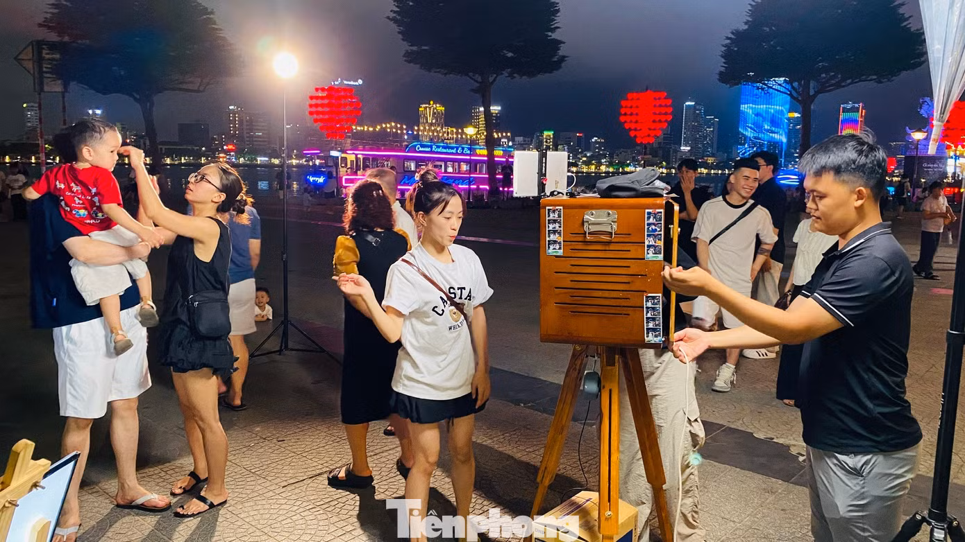 tp-chup-anh-photobooth-dn-20.jpg