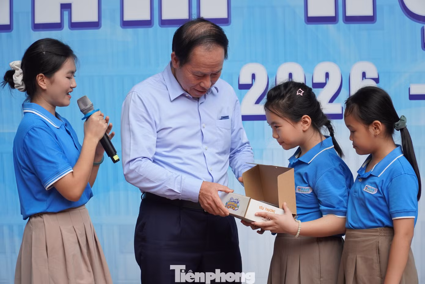 tp-ptt-le-tien-chau-2927.jpg