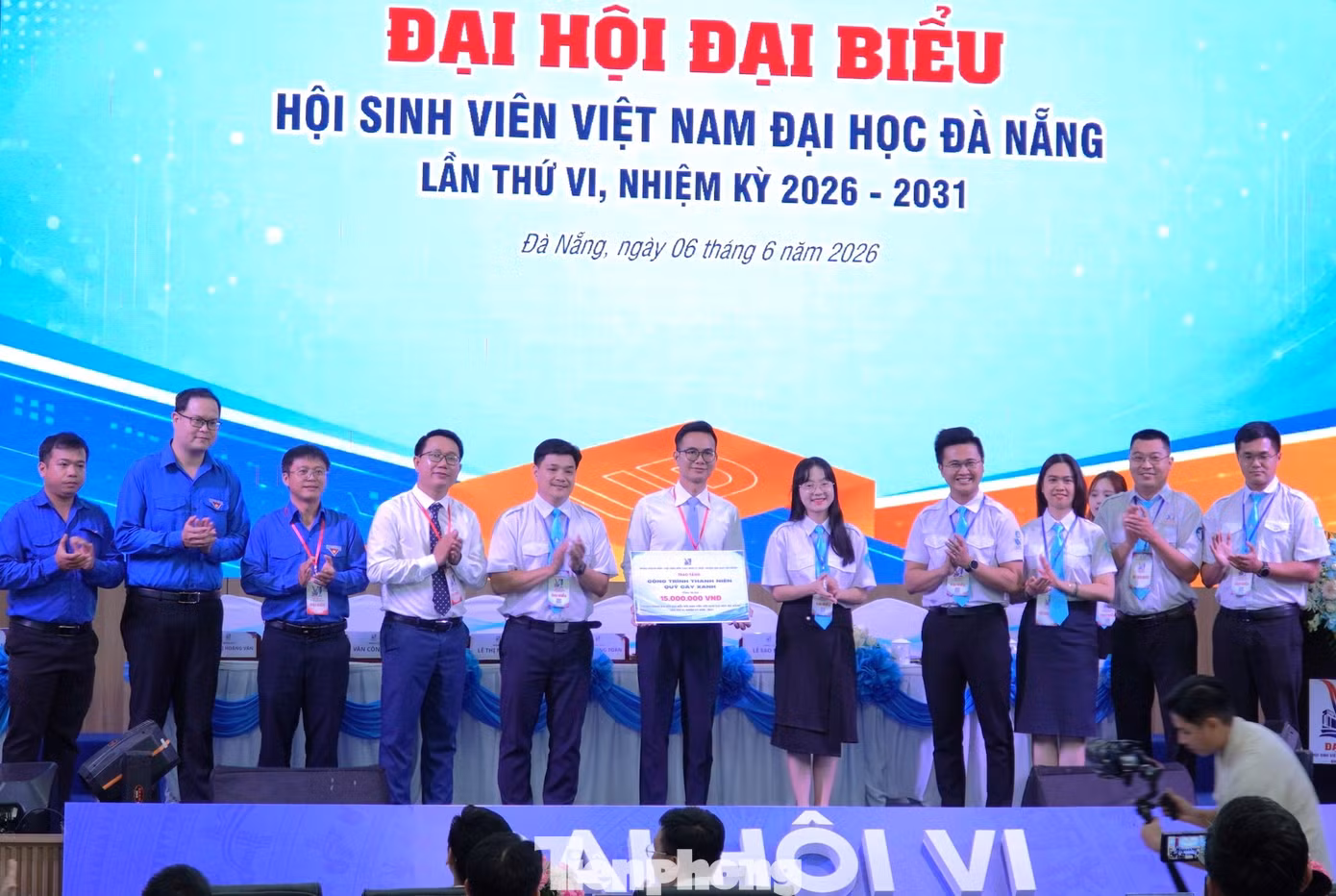 tp-dai-hoi-dn-2221.jpg