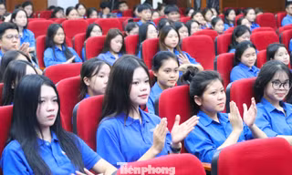 Giữ lửa truyền thống, khơi dậy khát vọng tuổi trẻ xứ Nghệ