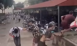 Học sinh lớp 12 bị nhóm người đột nhập vào trường đánh đến nhập viện