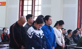 Giấc mơ xuất ngoại và những chuyến đi được 'vẽ' bằng lời hứa