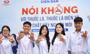 Cách nào để học sinh tránh xa ma túy núp bóng kẹo, tinh dầu