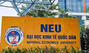 20 thí sinh Chuyên Tuyên Quang đủ điều kiện trúng tuyển Đại học Kinh tế Quốc dân