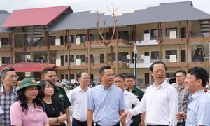 Trường nội trú vùng biên Lào Cai được chọn là điểm cầu trung tâm của lễ khai giảng