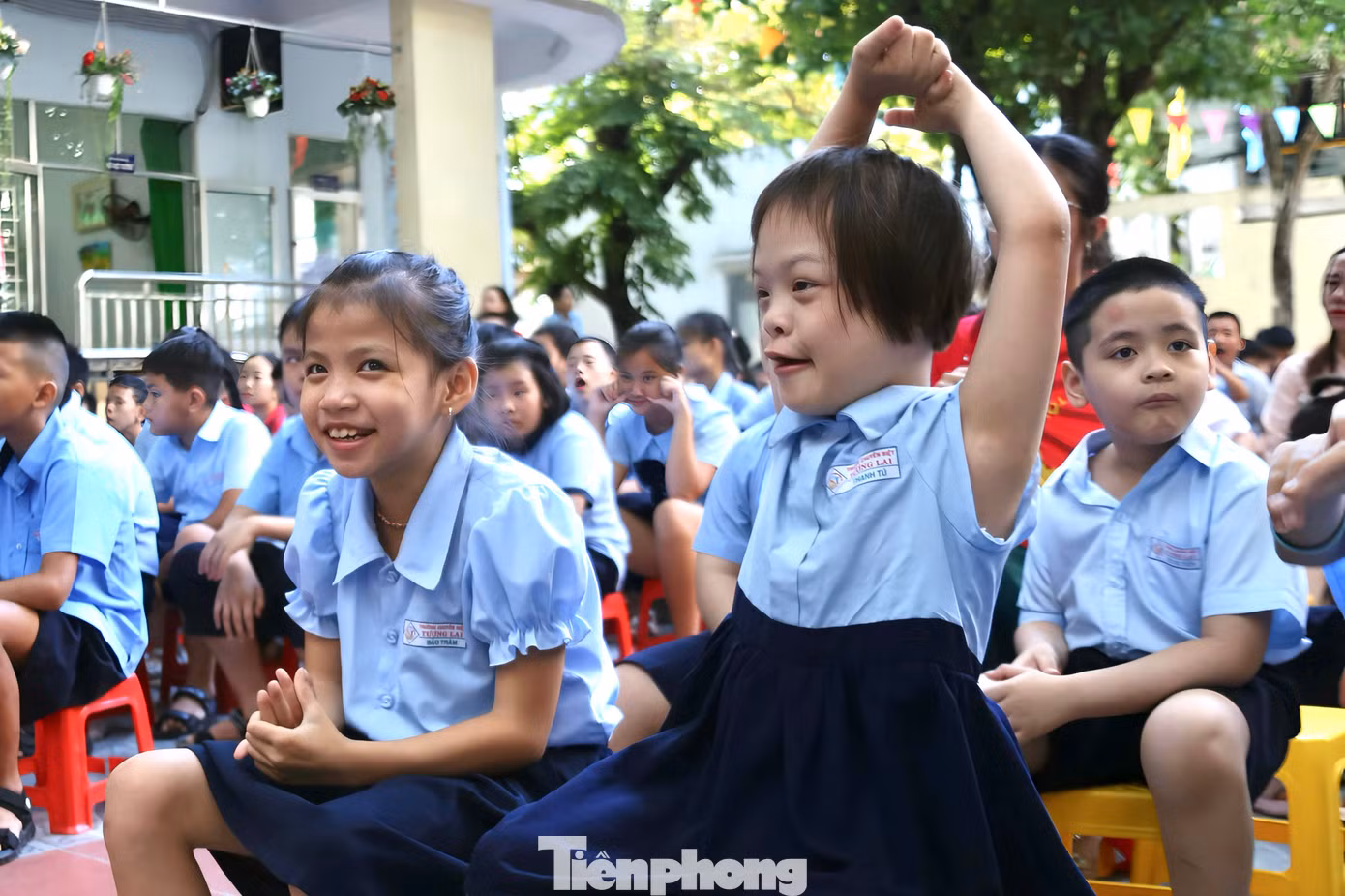 tp-truongchuyenbietimg-083233-0.jpg