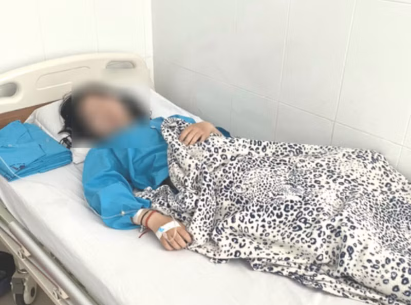 Kỷ luật bêu tên dưới cờ khiến học sinh nhục nhã, sợ hãi
