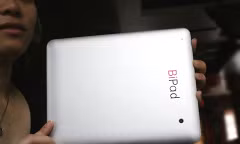 BiPad 10 lại gây sốt thị trường máy tính bảng