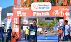Tiền Phong Marathon trong mắt 3 VĐV người nước ngoài ở Côn Đảo