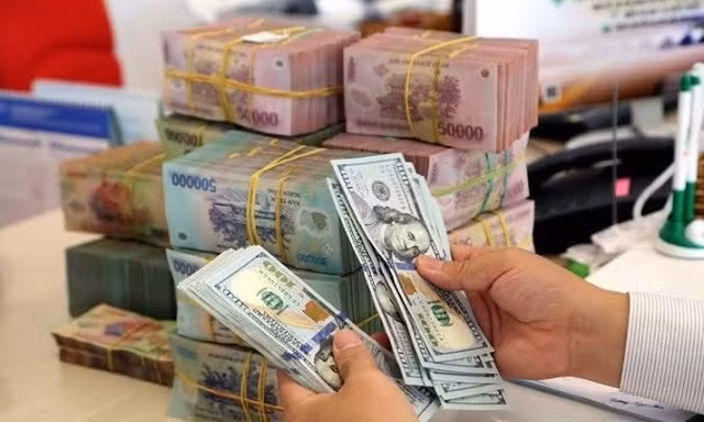 Bất ngờ kiều hối chuyển về TPHCM 
