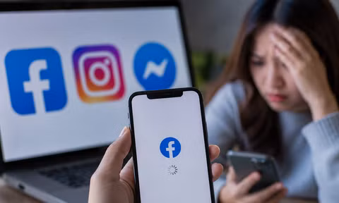 Facebook bất ngờ bị lỗi, "đá văng" hàng loạt người dùng, làm sao để khắc phục?