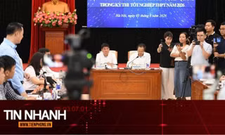 TIN NHANH: Bộ GD-ĐT lý giải thí sinh Tuyên Quang được thi lại, còn Quảng Trị thì không