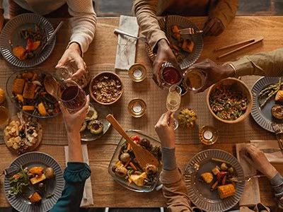 healthy-holiday-eating-feature.jpg