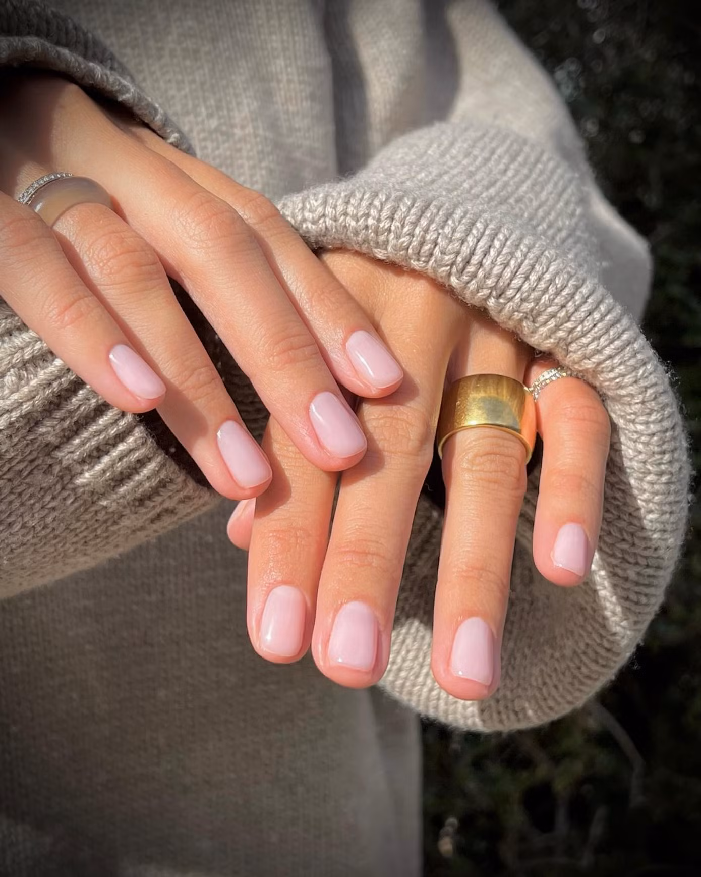 baby-pink-nail-colour-trend-311482-1704284463432-main.jpg