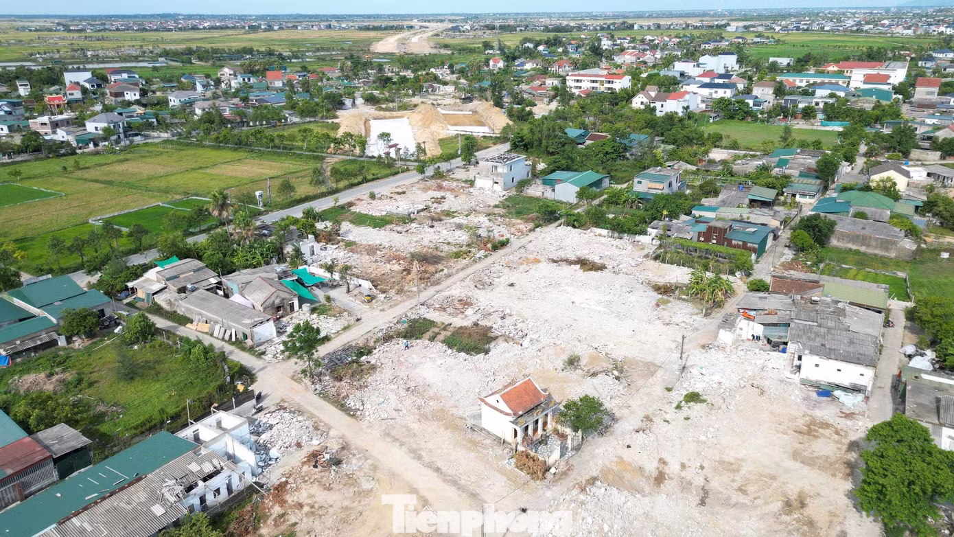 tp-duong-xo-viet-nghe-tinh.jpg