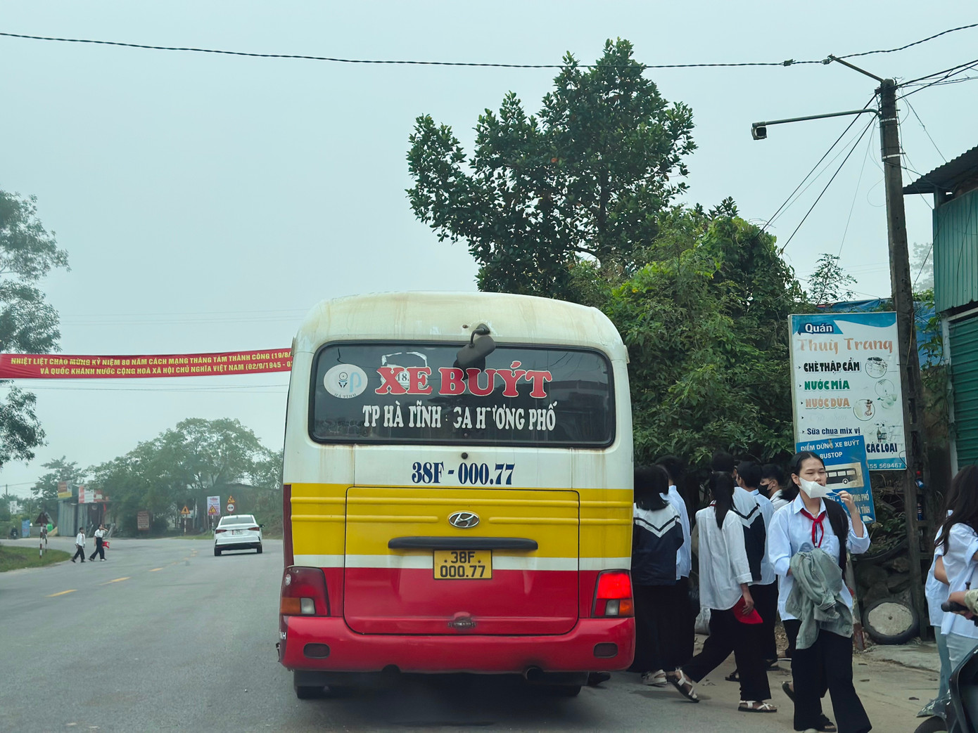 Lễ khai giảng đặc biệt của gần 27 triệu học sinh, giáo viên - Ảnh 40. Lễ khai giảng đặc biệt của gần 27 triệu học sinh, giáo viên - Ảnh 40.