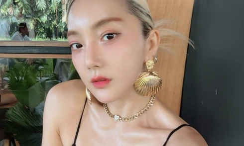 2 nghệ sĩ phải xin lỗi 
