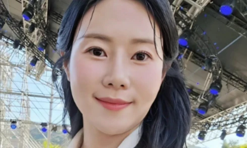 Hai nghệ sĩ qua đời