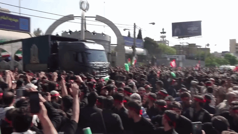 Iran phát tín hiệu cứng rắn từ lễ tang cố Lãnh tụ Tối cao Ali Khamenei