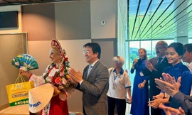 Mỗi tuần hơn 30 chuyến bay từ Nga đến Khánh Hòa 