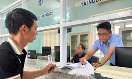 Chính quyền 2 cấp ở Khánh Hòa: Cán bộ 'chạy đua', người dân được phục vụ ra sao?