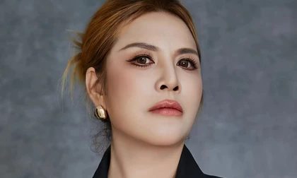 Một nữ ca sĩ bị cấm diễn