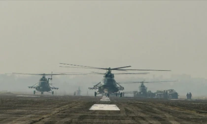 Dàn trực thăng hùng hậu xuất kích, bảo đảm an ninh cho Đại hội Đảng toàn quốc