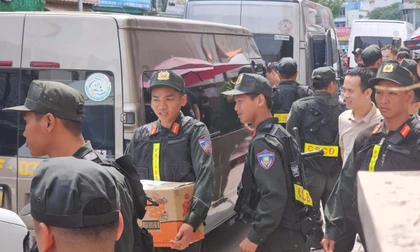 Công an thu giữ nhiều tài liệu từ khám xét Thẩm mỹ viện Mailisa TPHCM