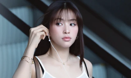 Hoa hậu đua nhau chụp ảnh trạm tỷ đang gây sốt