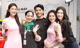 Hoa hậu Thiên Ân đóng phim mới cùng dàn diễn viên "Tử Chiến Trên Không"