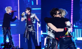 RHYDER "bơ" tin nhắn của CAPTAIN BOY cả tháng, bất ngờ "đánh úp" tại mini concert