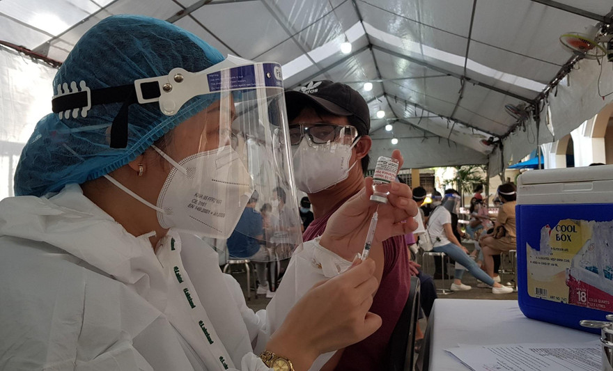 Thiếu vắc xin, chưa đánh giá được tác động nếu tiêm trễ