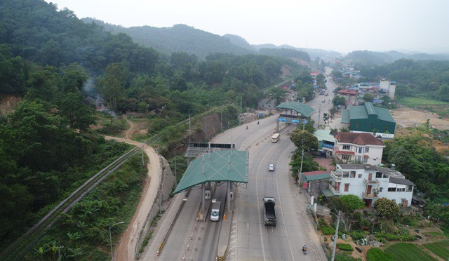Trạm thu phí của BOT Thái Nguyên - Chợ Mới trên QL 3