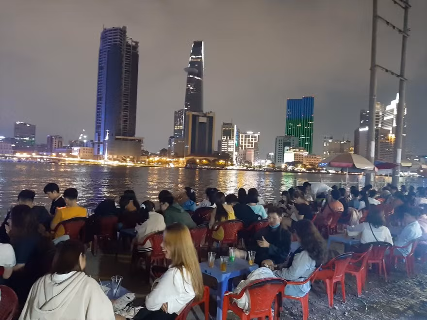 Giới trẻ Sài Gòn tránh nóng ở đâu?